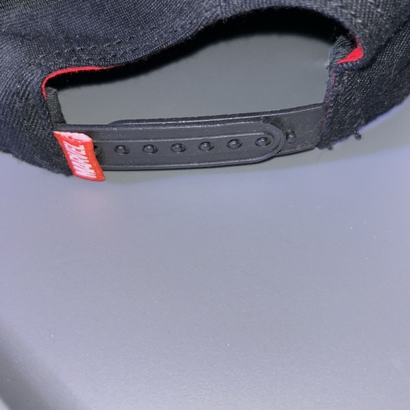 Spider-Man Ball Cap - Picture 4 of 6